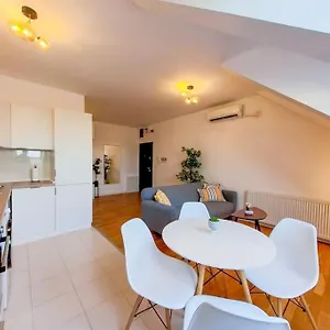 Dd Apartment Bucharest
